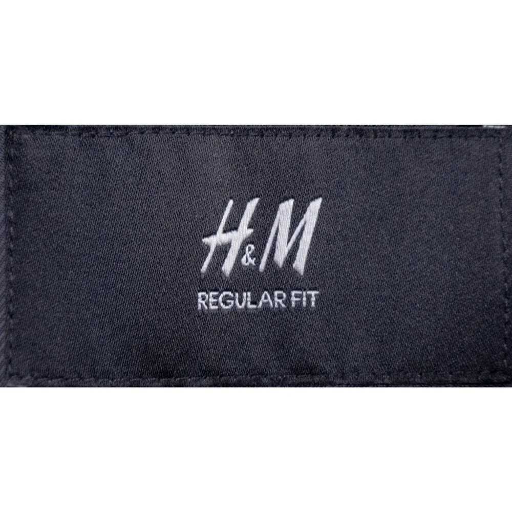H&M Mens Blazer Jacket Size 42R Slim Fit Black Sport Coat Two Button Poly